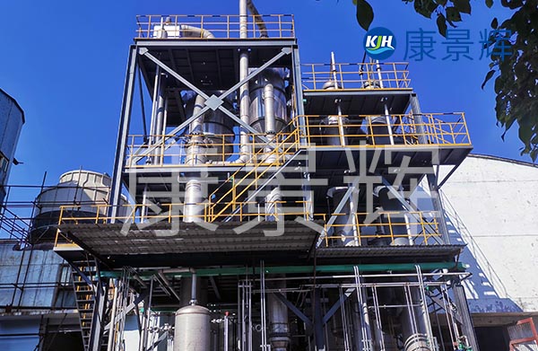 三效蒸發(fā)器定制采購合同中，會(huì)約定付款比例、周期、生產(chǎn)周期、安裝調(diào)試周期、以及售后服務(wù)保障等。